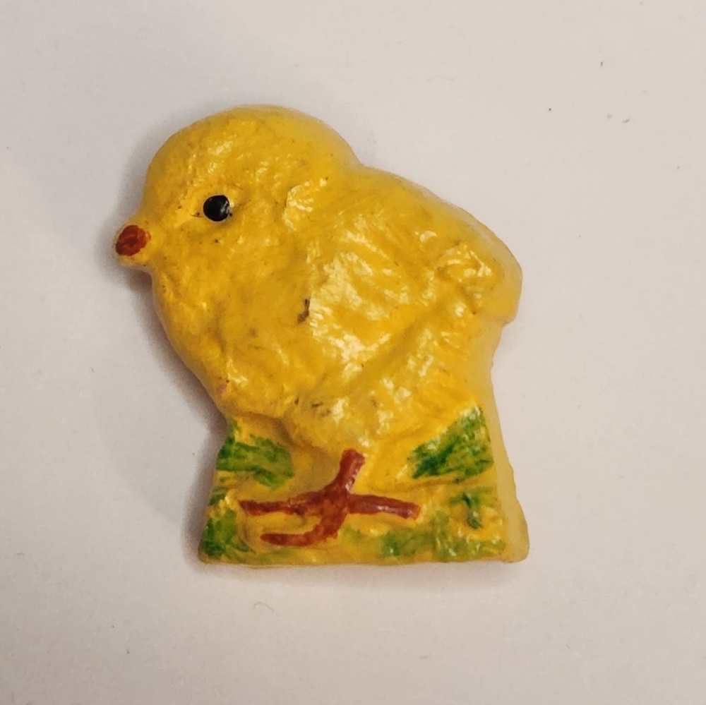 Yellow Spring Chick Pin Brooch - Picture 2 of 5